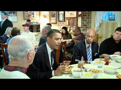 Raw Footage: President Obama's Surprise Lunch Stop