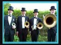 �l fisse og hornmusik (wow musik video)