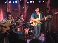 trilhos fortes � a m�sica de trabalho e o nome do cd. este show aconteceu 18 janeiro na casa da bossa, � uma pena que a�dio n�o esteja digno do artista e do show, mas vale como registro.