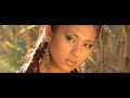 Chenelle - Hot