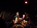 PETITES BOURRETTES - Notre Monde PETITES BOURRETTES - Notre Monde