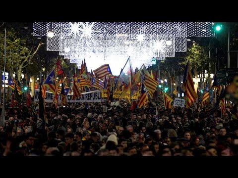 Spanien: ber 70 Verletzte bei Ausschreitungen in Barce ...