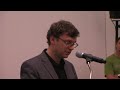 Christoph Lichtin eröffnet die aktuele Ausstellung von Judith Albert