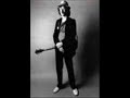 Charly García - Yendo de la cama al living
