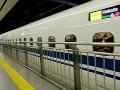 品川駅 先発ののぞみを撮ってみたり