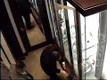 Surveillance Vid: Thieves Snag $900,000 Diamond Bracelet