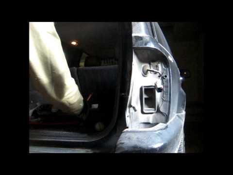 Jeep Tail light Fix, Tin Foil Housing Trick. Part 1 Brake light repair. Grand Cherokee WJ upgrade.
