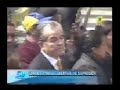 Peruanos realizaron plant�n en embajada de Venezuela