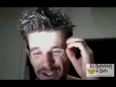 gross - cyst extraction huge style! zit gets popped really? is this the biggest zit on the planet ? biggest pimple in the world ? huge zit gets popped ? world record...