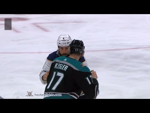 Zach Bogosian vs Ryan Kesler Oct 21, 2018