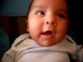 mi hijo atacado de risa