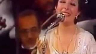 Najat  Al Saghira -نجاة الصغيرة - حبيبي يا موكب حب