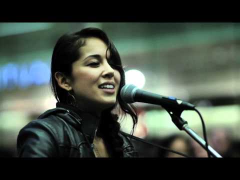 Message From your heart - Kina Grannis @ St. Pancreas Intl. Station Session