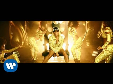 Yuri - Al Bailar ft. Yandel