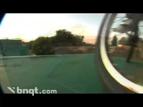 BMX BIKES TRICKS STUNTS CRASHES