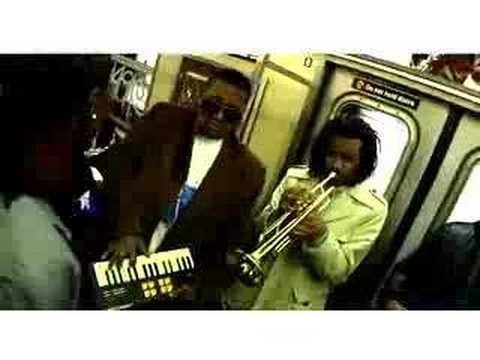 tabloids - Jesse Boykins III dir by: Dr.WOO + AD4 Dopamine: My Life on My Back NomaDic MuSic LLC 2008 http://jbiiimusic.com http://twitter.com/jb3music http://twitter.c...