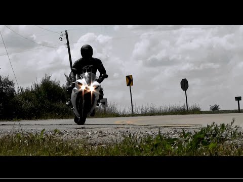 R1 - CINEMATIC HD: 2012 Yamaha YZF-R1 in action! Yamaha R1 wheelies & knee dragging with many different camera angles. Please Comment, Like and Share! Remember to...