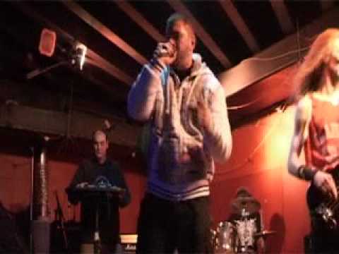 MAX feat B3o Band