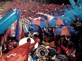 LA ENTRADA DE LA MURGA A LA TRIBUNA