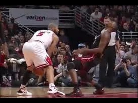 CHRIS BOSH BASKETBALL MOVE (FLOP)