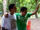 GAMALIER Y TONY  INTENTANDO CANTAR
