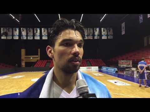 Donar TV met Arvin, coach Braal, de tolk, Drew en Drago 141216