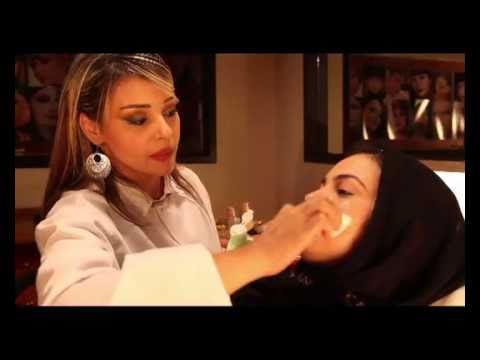 ما هي الطرق الصحيحة لإزالة المكياج؟ ما هي الطرق الصحيحة لإزالة المكياج؟