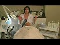 Deep Cleaning the Skin : Cleaning Pores in Facial Steam Treatment