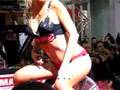 Ragazze e schiuma all'Auto Tuning EXPO 07 by Nonomologati