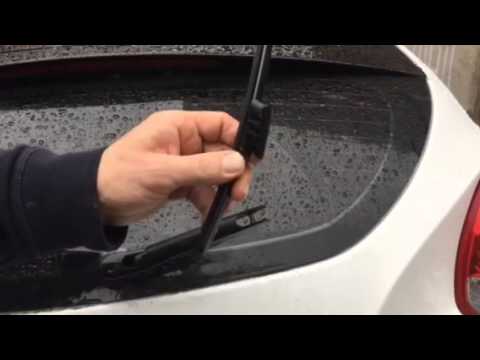 HOW TO replace HYUNDAI VELOSTER. Rear wiper