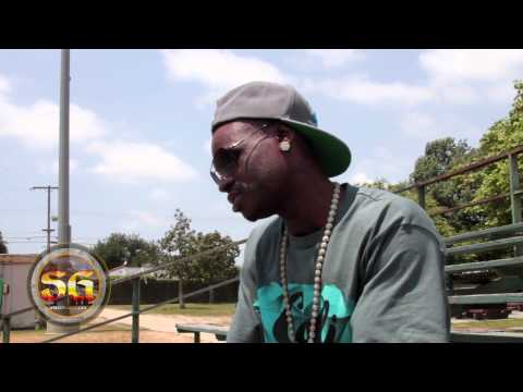 Lil Sodi - http://www.streetgangs.com Rapper Lil Sodi from Eight Tray Gangster talks about collaborating with Brims and Pirus who were traditional enemies, his experien...