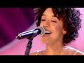 Corinne Bailey Rae - Put Your Records On (live) Corinne Bailey Rae - Put Your Records On (live)