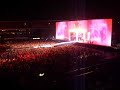 Hand in Hand live in de Kuip tijdens Eeuwfeest