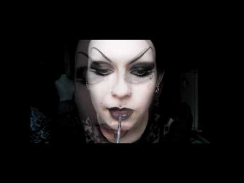 goth make up