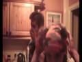 videos de Ryvita and man don't mix!!!
