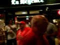 Canu Calon Lan yn Avignon adeg Cwpan y Byd (wedi gem yr Arianin v yr Alban).Singing Calon Lan in Avignon after the Argentina v Scotland quarter final game.