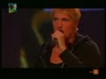 Dhani singing \"Let\