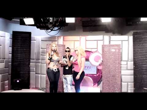 Toxic Crow  -  El Guineo @ La Belleza Es Mia (2011)
		 