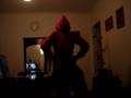 misterio de la campera roja