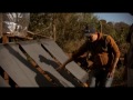 Documentário, curta-metragem, realizado pelo coletivo de comunicação do Movimento dos Atingidos por Barragens (MAB), que mostra a experiência do movimento em implementar o sistema ASBC (Aquecedor Solar de Baixo Custo) como uma alternativa tecnológica popular para o aquecimento de água, além de questionar o atual modelo energético, adotado pelo Estado brasileiro, principalmente após o processo de privatizações. Este projeto é apoiado pela MISEREOR. www.mabnacional.org.br