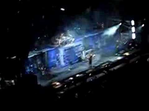 RAMMSTEIN-LINKS 234 LIVE 2005 NIMES!