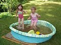 2008-05 Ariela and Lia in the pool