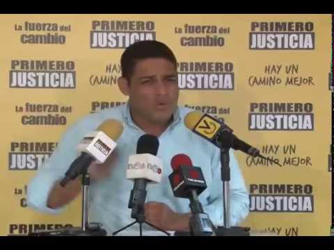 José Manuel Olivares: El 70 % de los venezolanos debe pagar por un insumo médico