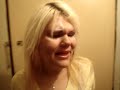 Druhý videoklip Lenky Schmidtová na singl o Leony Leiws, Bleding Love