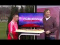 geburtstagskind franck rib�ry ist nach dem titeltriumph zu gast in den fcb news mit exklusivem film-material aus dem mannschaftsflieger.