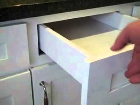 how to whiten kitchen cabinets