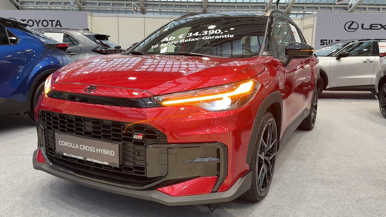 TOYOTA COROLLA CROSS Hybrid GR SPORT 2026 - impressive LED lights, INDICATORS & sporty look