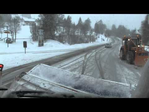 50 cm Schnee auf dem Feldberg - Winterdienste im Dauereinsatz