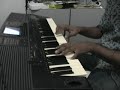 uma musica qeu gosto muito que est� no cd live at astro jazz lounge ii de nicola conte, infelizmente n�o sei o nome dela, mas quem souber posta ai por favor.