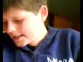 J0nas beim Sinqen«